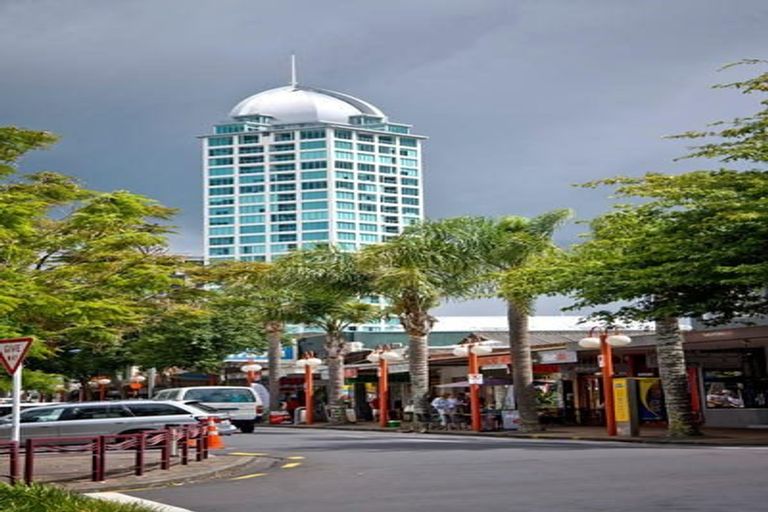 Photo of property in Sentinel Apartments, 2603/3 Northcroft Street, Takapuna, Auckland, 0622