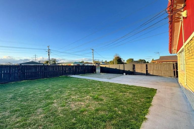 Photo of property in 1/13 Berwyn Avenue, Takanini, 2112