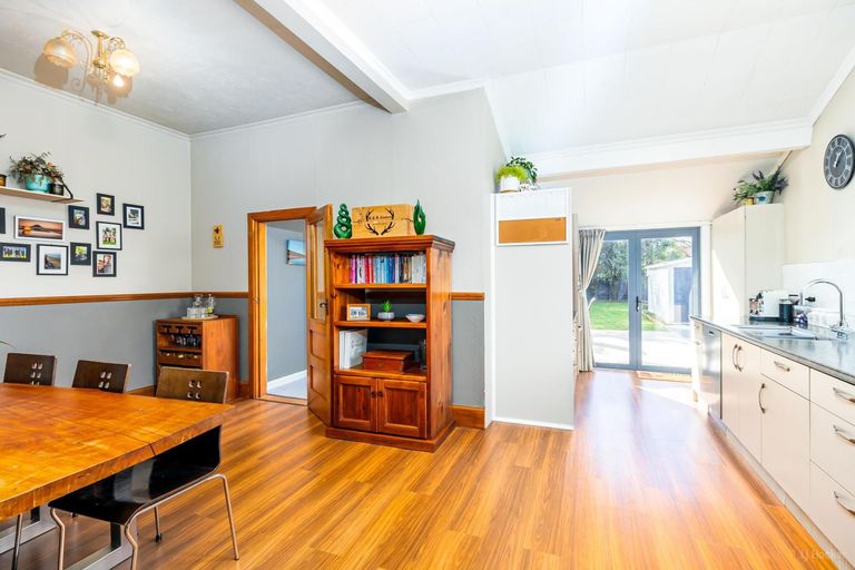 Photo of property in 29 Main Road, Pleasant Point, 7903