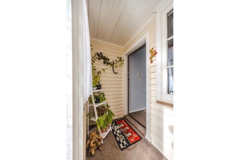 Photo of property in 27 Frome Street, Oamaru North, Oamaru, 9400