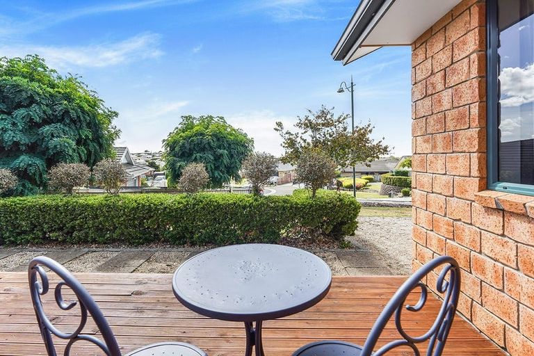 Photo of property in 18 Everton Place, Grandview Heights, Hamilton, 3200