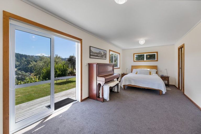 Photo of property in 74 Hocken Street, Kenmure, Dunedin, 9011