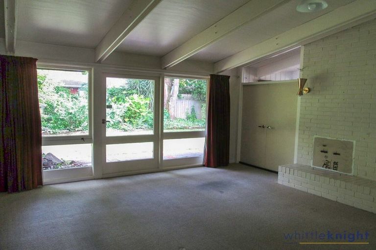 Photo of property in 12 Burrows Place, Ilam, Christchurch, 8041