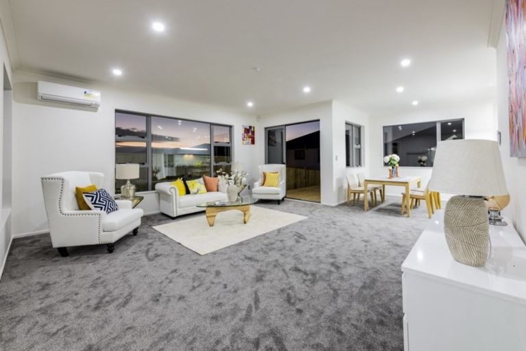 Photo of property in 84 Thomas Road, Flat Bush, Auckland, 2019
