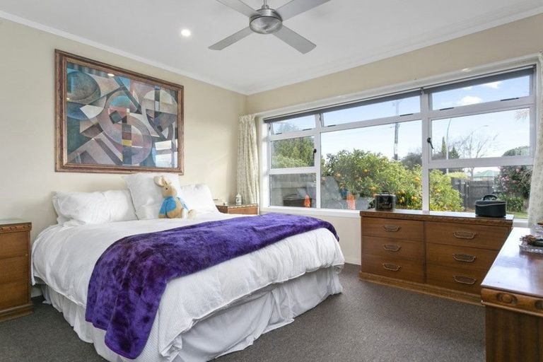 Photo of property in 2 Glading Place, St Andrews, Hamilton, 3200