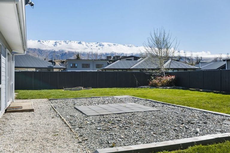 Photo of property in 4 Parkburn Lane, Mount Pisa, Cromwell, 9383