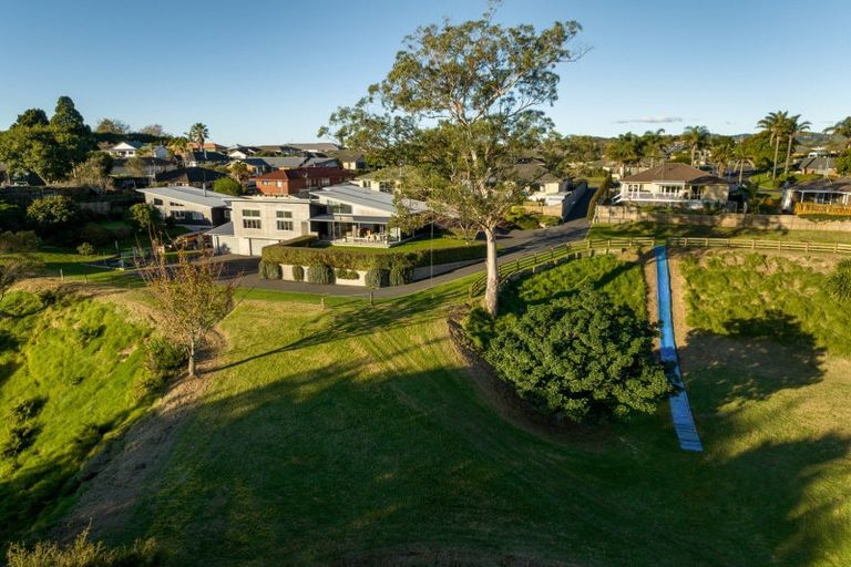 Photo of property in 26 Brackenburn Drive, Ohauiti, Tauranga, 3112