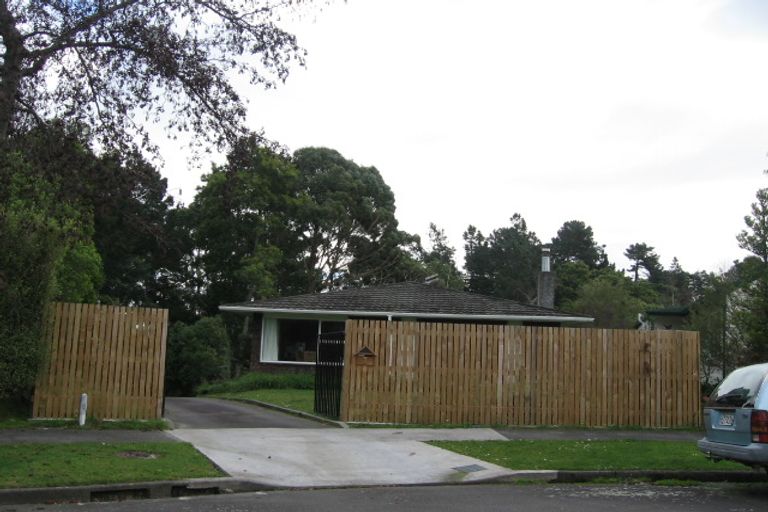 Photo of property in 7 Guernsey Place, Fitzherbert, Palmerston North, 4410