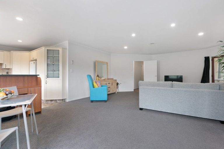 Photo of property in 19 Matapihi Road, Mount Maunganui, 3116