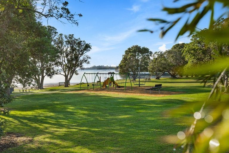 Photo of property in 4 Sunrise Boulevard, Snells Beach, 0920