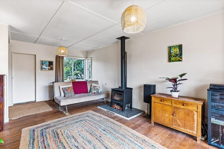 Photo of property in 10b Waikare Road, Raumati Beach, Paraparaumu, 5032