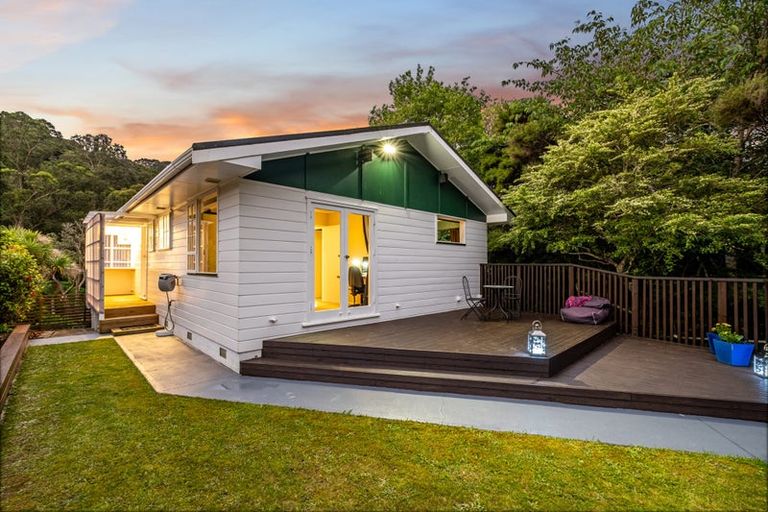 Photo of property in 103 Spinnaker Drive, Whitby, Porirua, 5024