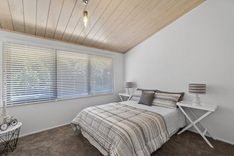 Photo of property in 44 Kowhai Street, Hamilton Lake, Hamilton, 3204