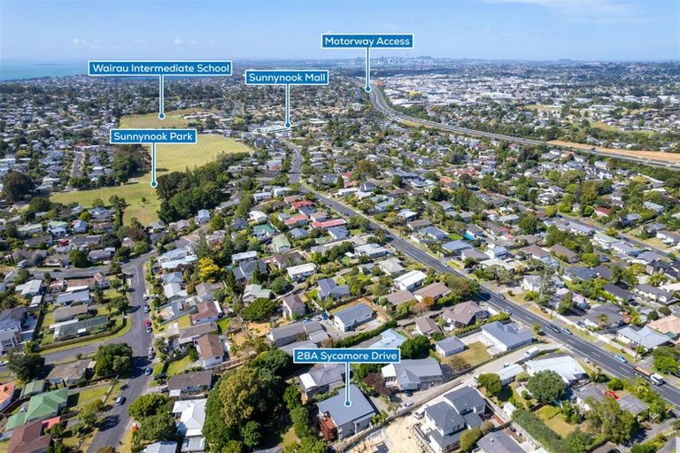 Photo of property in 28a Sycamore Drive, Sunnynook, Auckland, 0620