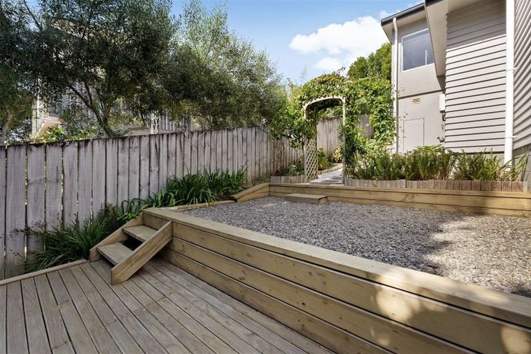 Photo of property in 28a Sycamore Drive, Sunnynook, Auckland, 0620