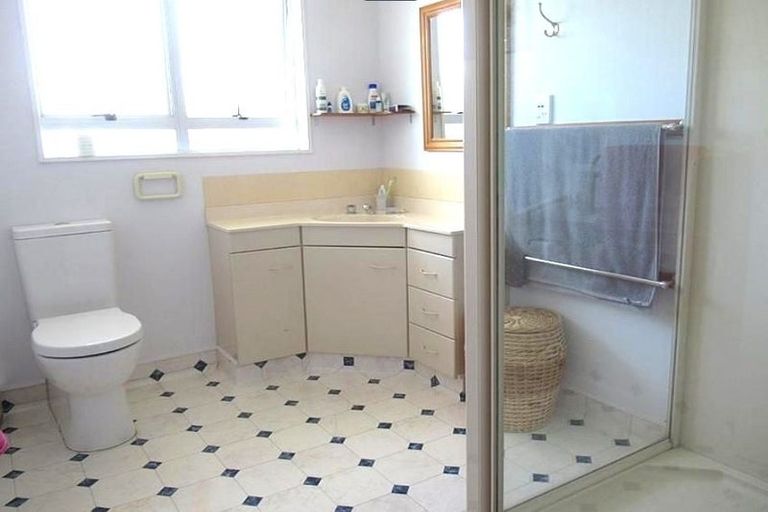 Photo of property in 52 New York Street, Martinborough, 5711