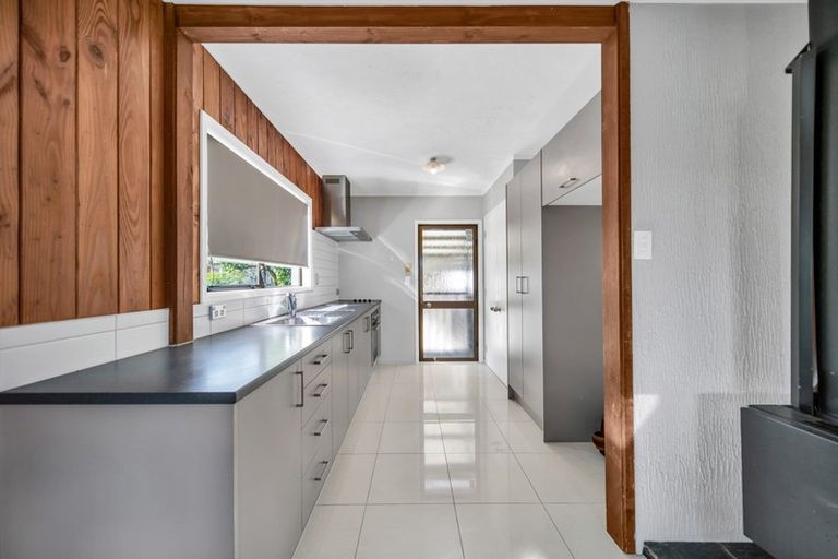 Photo of property in 45a Sutton Crescent, Papakura, 2110