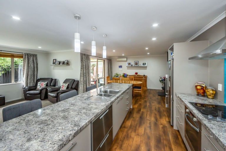 Photo of property in 12 Marlowe Place, Rolleston, 7614