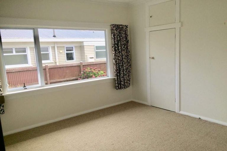 Photo of property in 179 Mangorei Road, Merrilands, New Plymouth, 4312