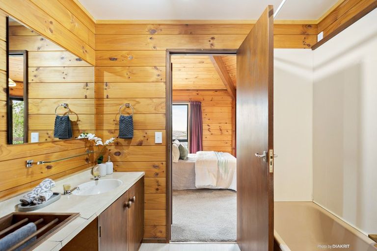 Photo of property in 132 Old Porirua Road, Ngaio, Wellington, 6035