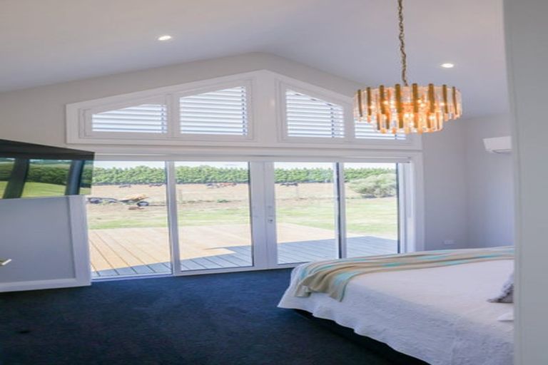 Photo of property in 1312 Devon Road, Brixton, Waitara, 4382