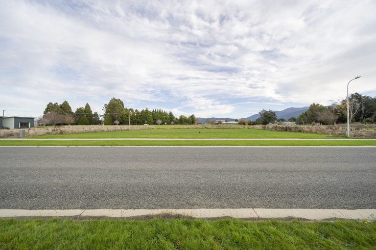 Photo of property in 45 Tukare Loop, Te Anau, 9600