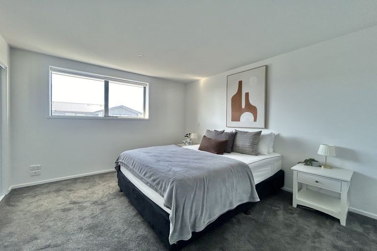 Photo of property in 27 Tensing Place, Sockburn, Christchurch, 8042