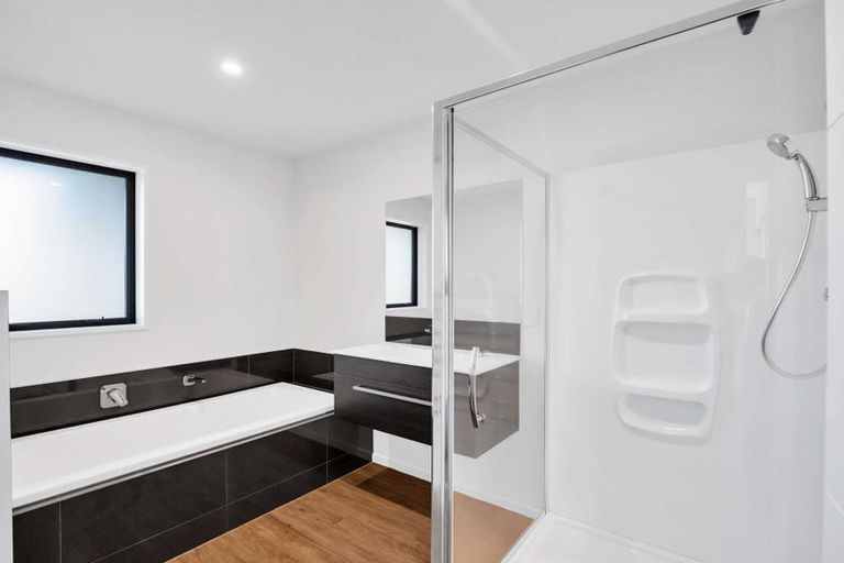 Photo of property in 10 Kohunga Crescent, Bottle Lake, Christchurch, 8083