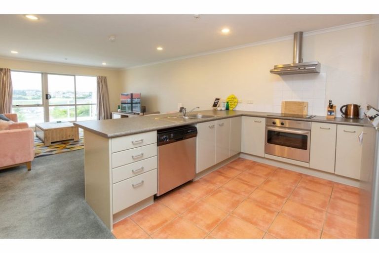 Photo of property in Santa Rosa, 22/340 Gulf Harbour Drive, Gulf Harbour, Whangaparaoa, 0930