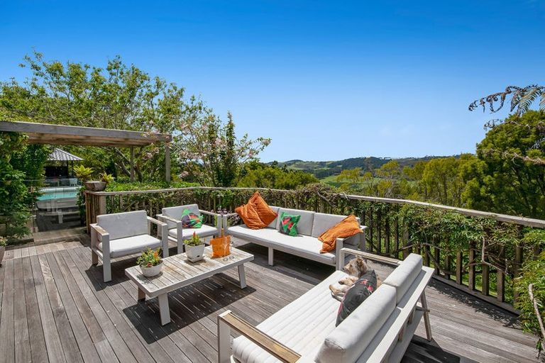 Photo of property in 170 Oyster Point Road, Kaukapakapa, Warkworth, 0984