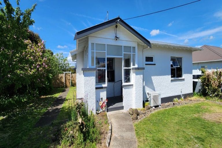 Photo of property in 32 Bedford Street, Eltham, 4322