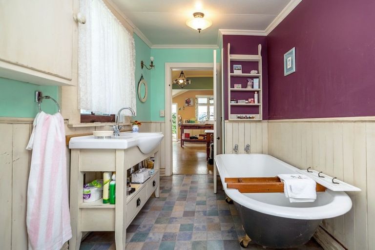 Photo of property in 117 Belvedere Road, Carterton, 5713