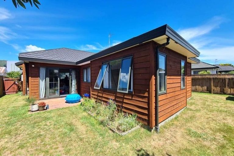 Photo of property in 68 Leighton Avenue, Waiwhetu, Lower Hutt, 5010