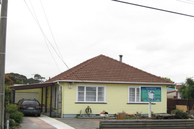 Photo of property in 19 Lenton Street, Aranui, Christchurch, 8061