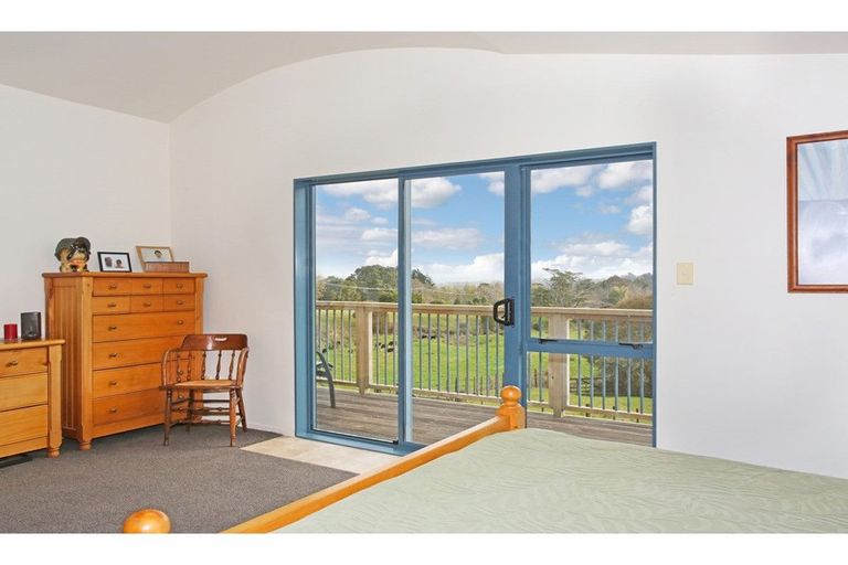 Photo of property in 66 Coalmine Road, Opaheke, Papakura, 2584