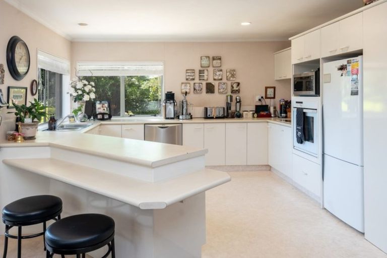 Photo of property in 7 Pajaro Place, Golflands, Auckland, 2013