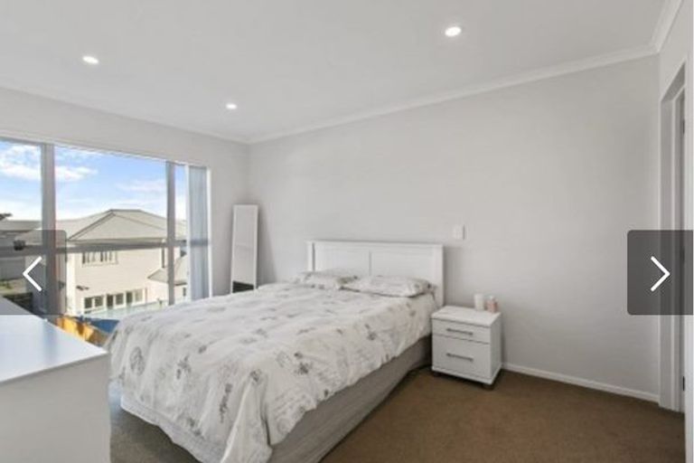 Photo of property in 25 Forbes Mccammon Drive, Swanson, Auckland, 0614