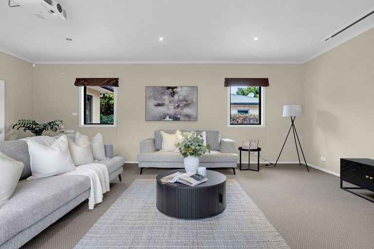 Photo of property in 25 Langdale Court, Huntington, Hamilton, 3210