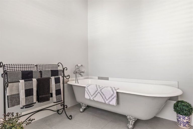 Photo of property in 19 Dormer Street, Papanui, Christchurch, 8053