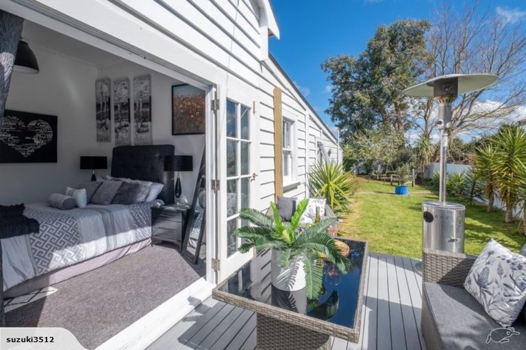 Photo of property in 3 Preston Street, Eltham, 4322