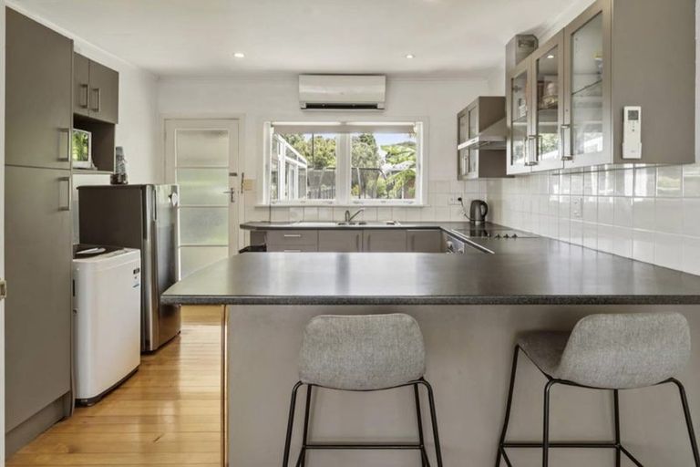 Photo of property in 2/63 Killarney Street, Takapuna, Auckland, 0622