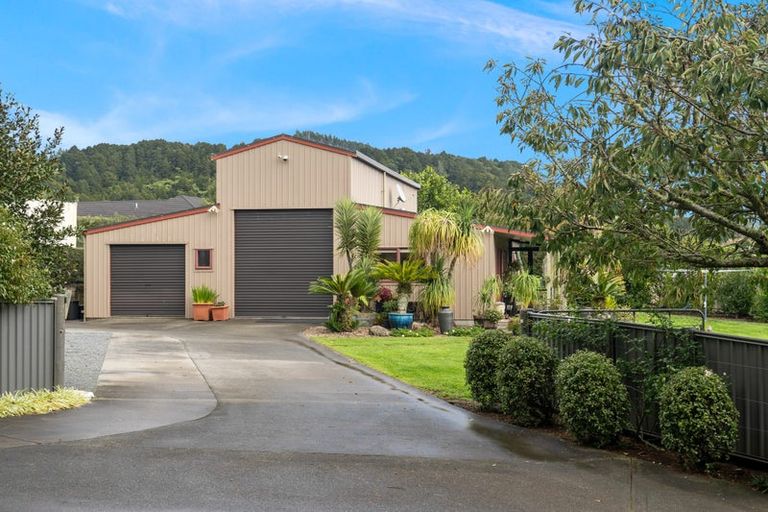 Photo of property in 280 Pipiwai Road, Ngararatunua, Whangarei, 0176