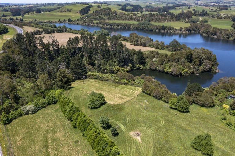 Photo of property in 1006 Tirau Road, Karapiro, Cambridge, 3494