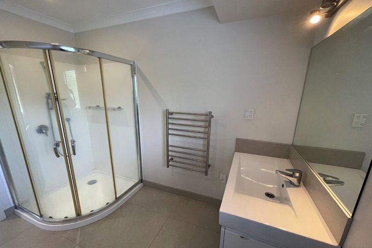 Photo of property in 34 Bernard Street, Chedworth, Hamilton, 3210