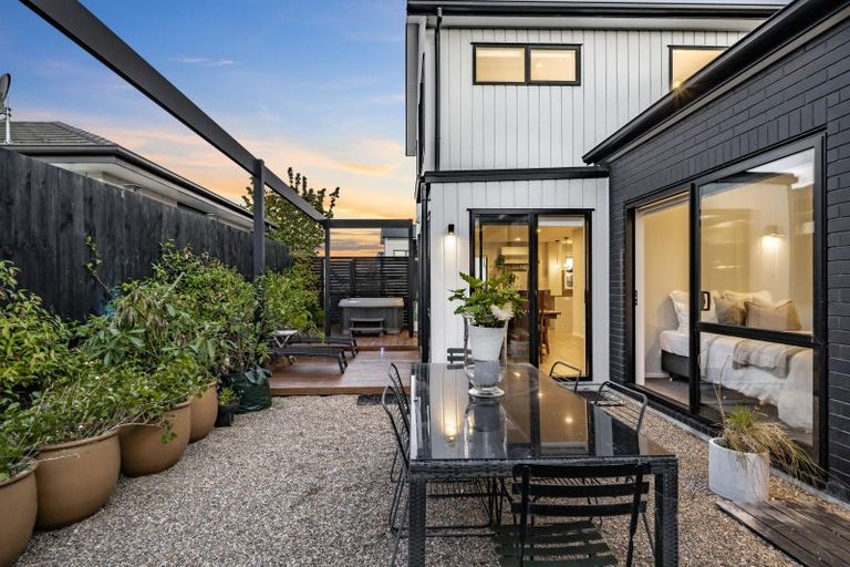 Photo of property in 3 Podgora Avenue, Kumeu, 0810