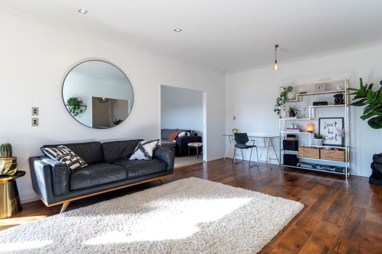 Photo of property in 11 Glenpark Crescent, Bethlehem, Tauranga, 3110