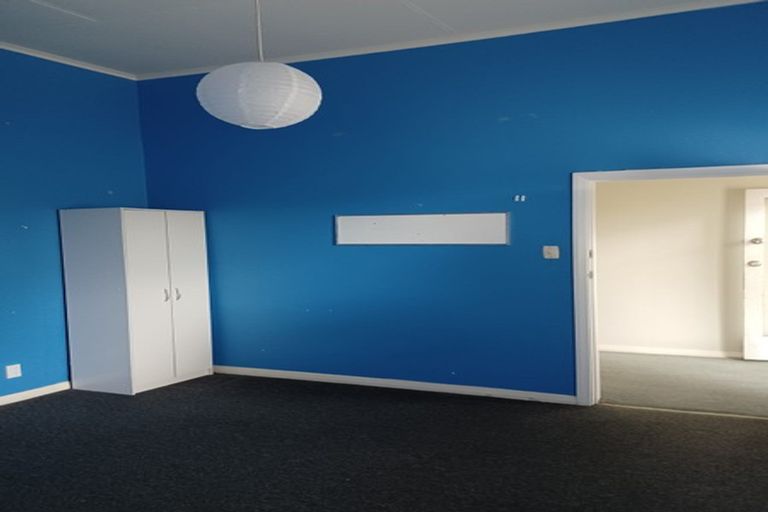 Photo of property in 19 Hereford Street, West End, Palmerston North, 4410