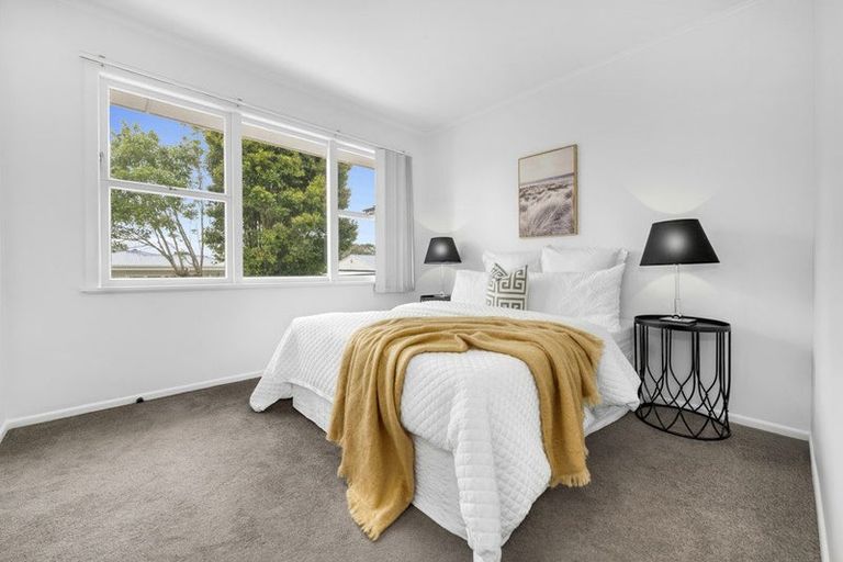 Photo of property in 11 Tampin Road, Hillpark, Auckland, 2102
