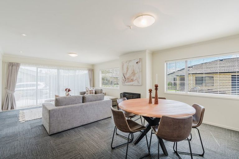 Photo of property in Bramley Gardens, 49/3 Turnbury Court, Rototuna, Hamilton, 3210