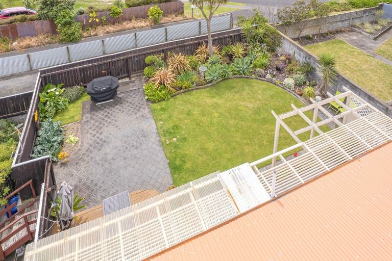 Photo of property in 4 Kapiti Terrace, Castlecliff, Whanganui, 4501